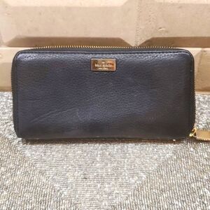 KATE SPADE Black Leather Zip Around Wallet